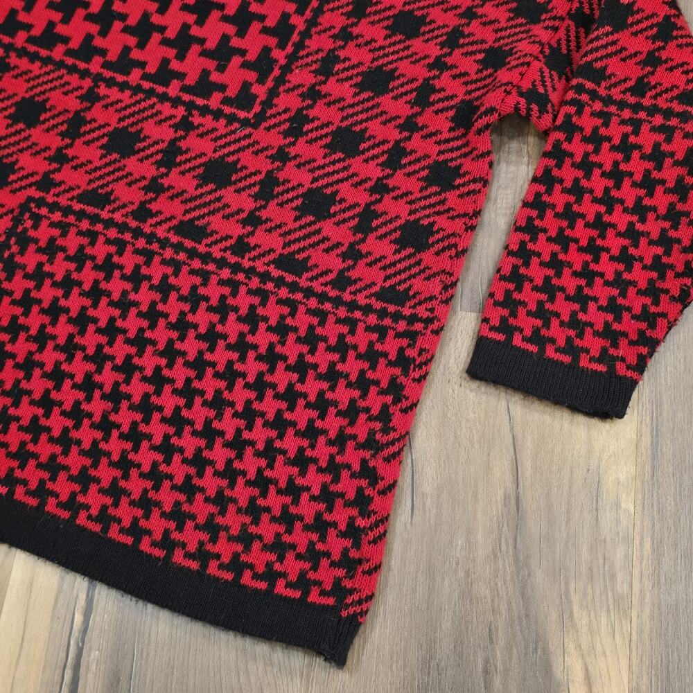 Vintage 90s Red Black Checkered Plaid Womens Acrylic Country Christmas Sweater M - Picture 3 of 7